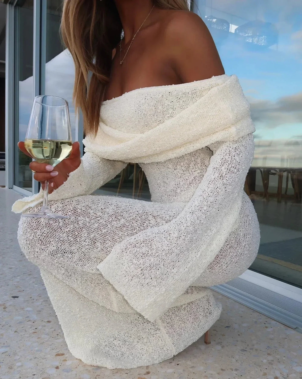 Clarisse | Elegant Off-Shoulder Maxi Dress