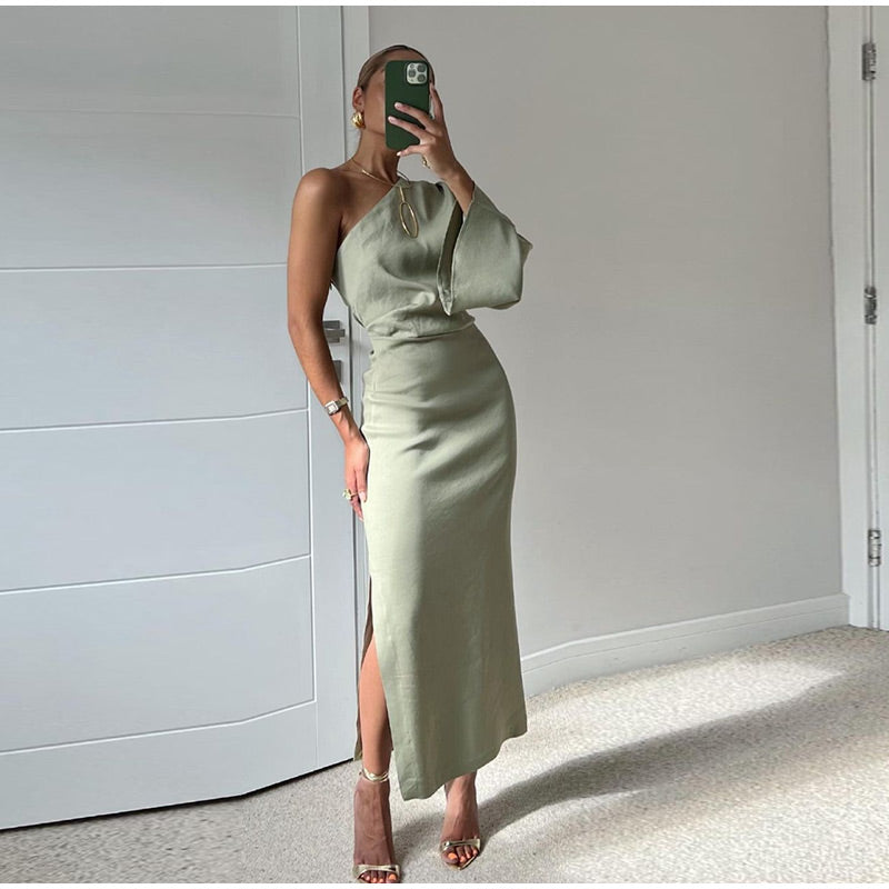 Leona | One-Shoulder Maxi Dress